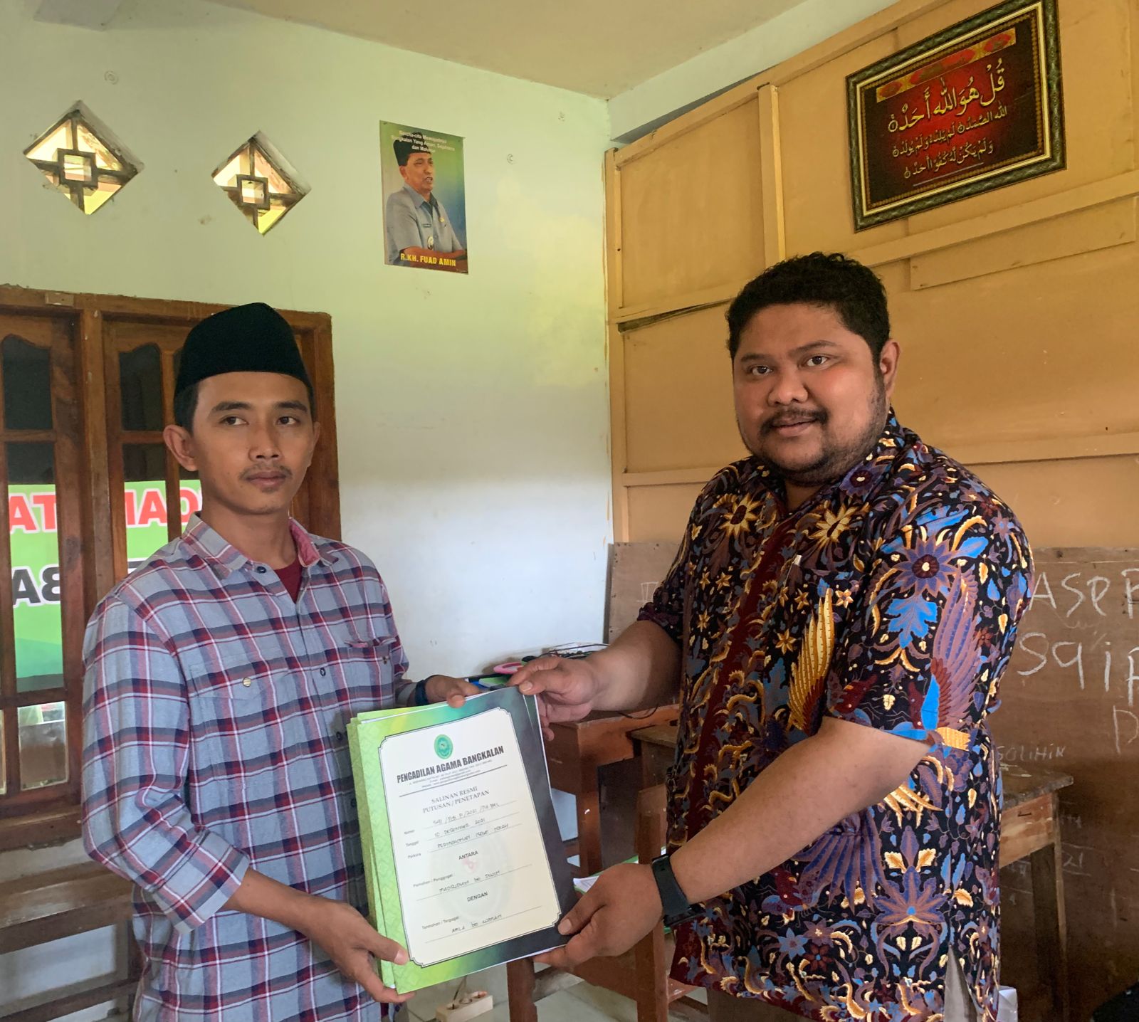 Sidang_di_luar_gedung_Desember_2021_4