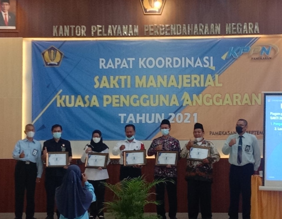 penerimaan penghargaan