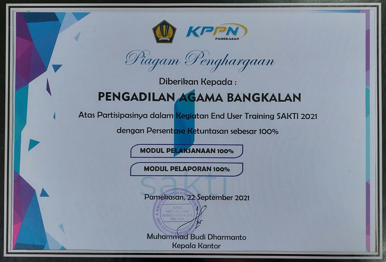 piagam penghargaan